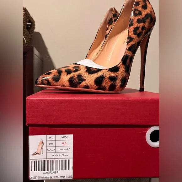 NWT COLETER Leopard heels - Picture 2 of 11